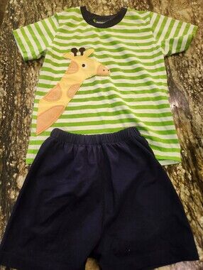 Kids Green Striped Giraffe Matching Set - Short Sleeve Tee & Navy Shorts